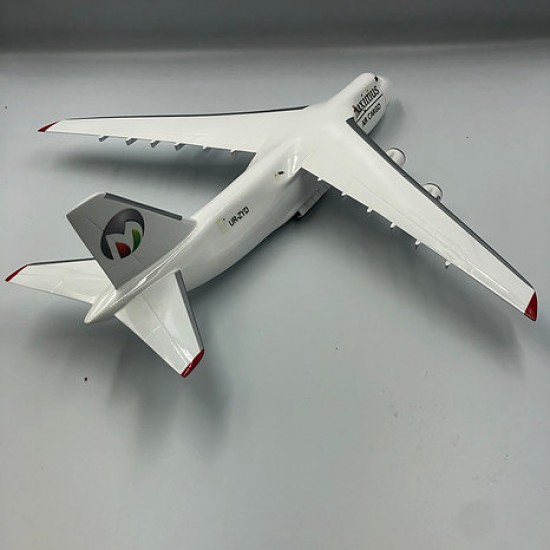 Модель самолета Ан-124 Maximus Air Cargo UR-ZYD - купить в Киеве